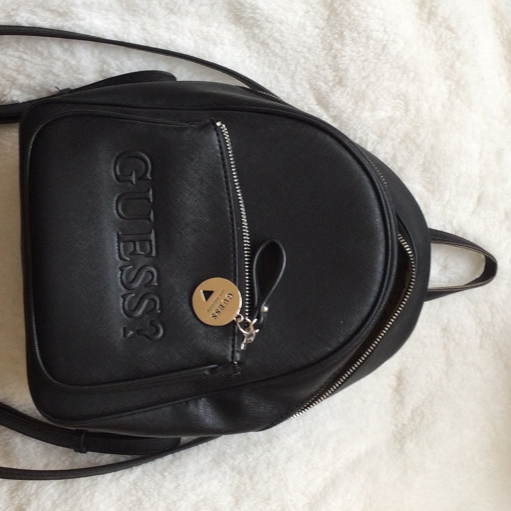 Guess backpack ~Black small